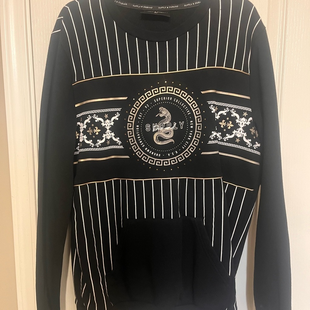 Supply & Demand Co. Cozy Sweatshirt - Picture 2 of 6